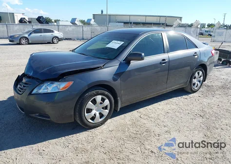 2009 Toyota Camry Le z USA, uszkodzony, nr VIN 4T1BE46K99U878120